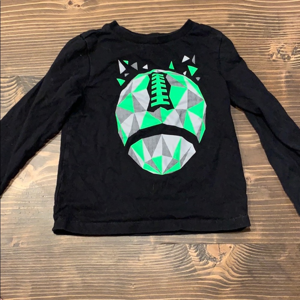 Boys 2T Long Sleeve Top